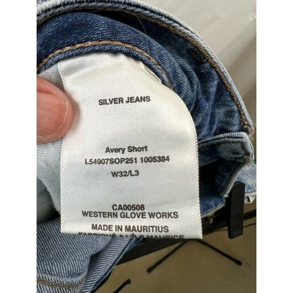 Silver Jeans Womens High Rise Curvy Distressed Jean Shorts Size 32 - Picture 5 of 7